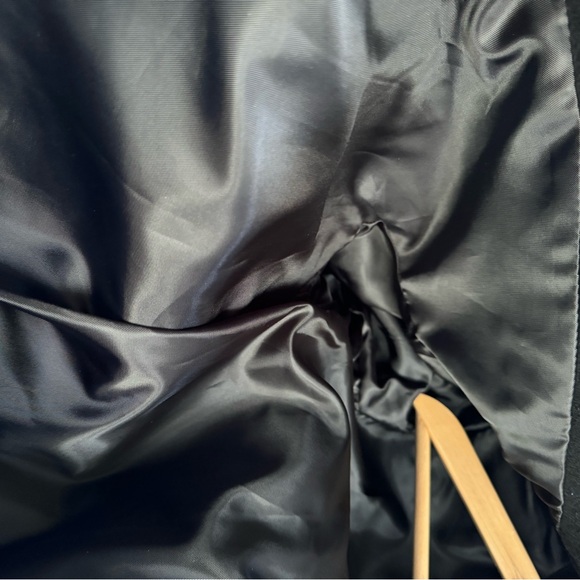 Mackintos Collections sweet pea coat - size 10P. Good used condition. - Picture 8 of 16